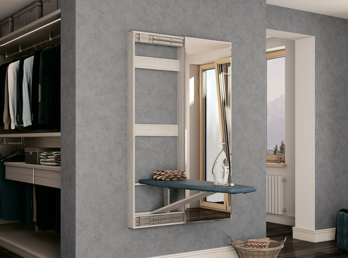 Гладильная доска-купе с зеркалом Смарт