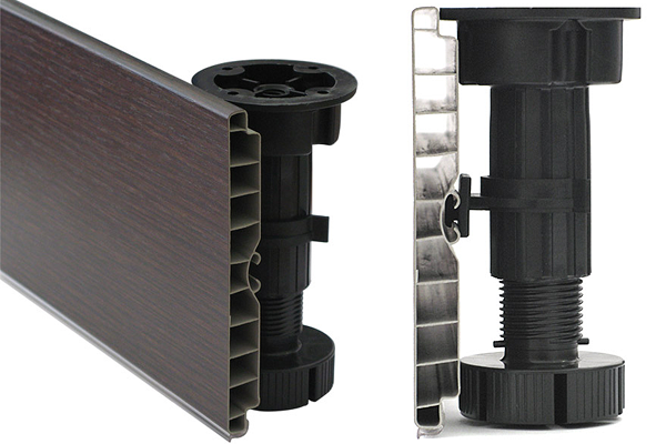 Клипса под пластиковый цоколь (пластик)