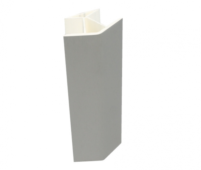 Угол 135 градусов для цоколя ПВХ
