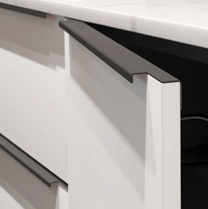 Ручка профиль накладная матовый 147 мм SM 002